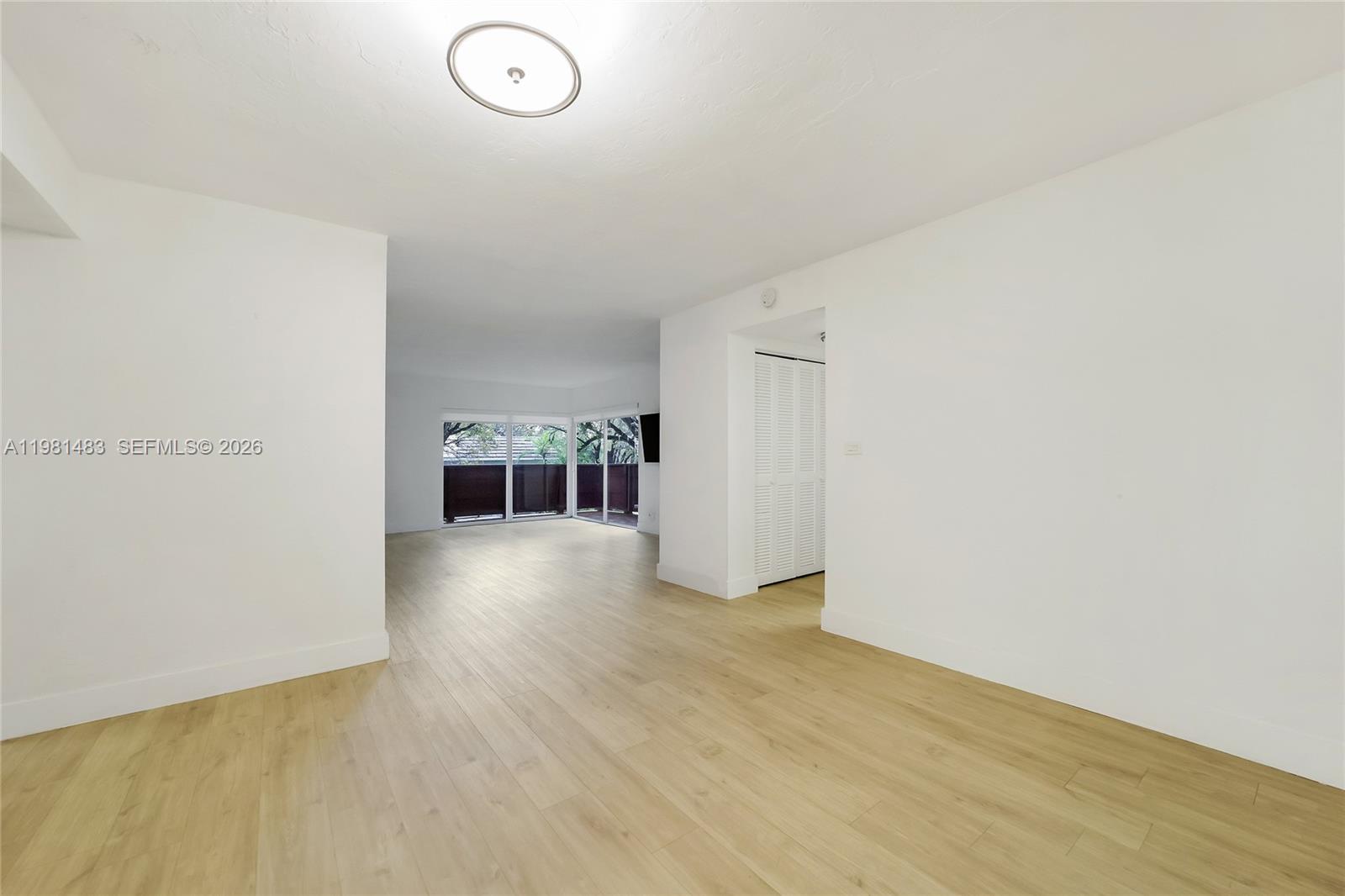 VILLA CAPRI CONDO - Residential