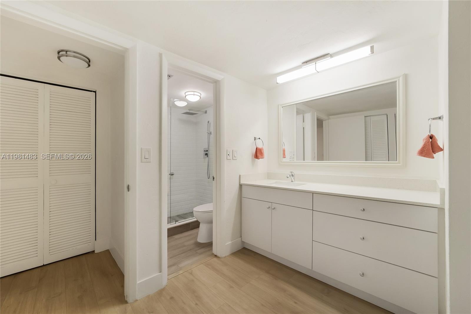 VILLA CAPRI CONDO - Residential