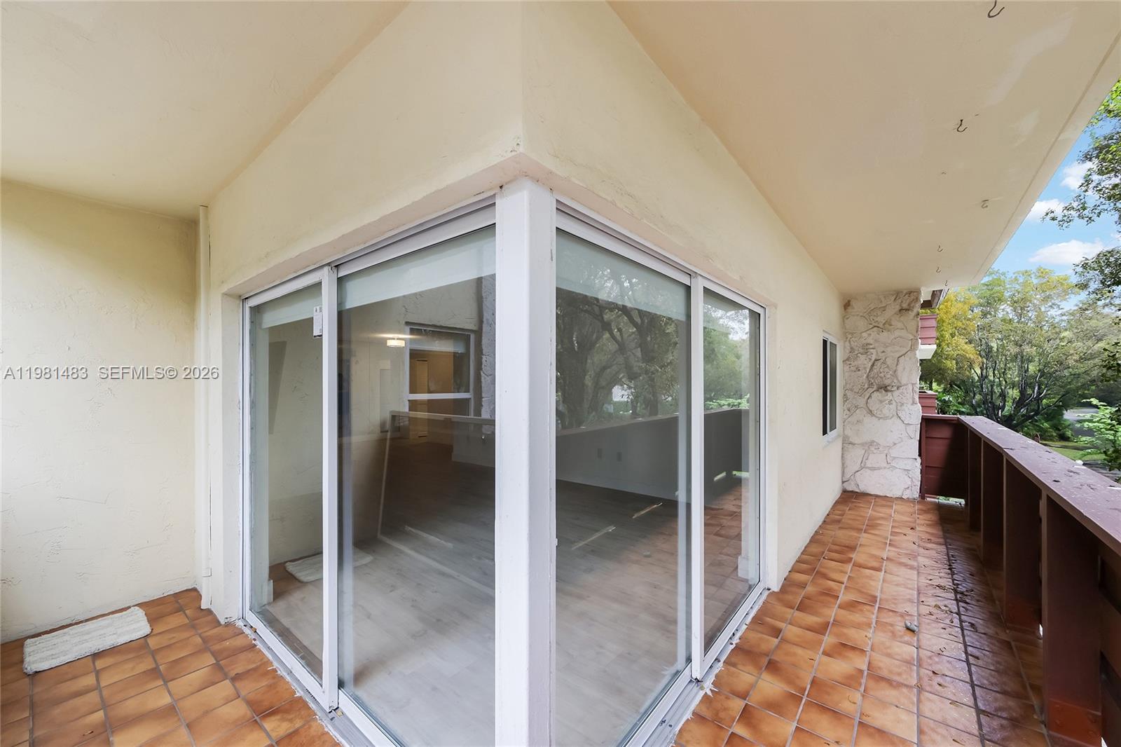 VILLA CAPRI CONDO - Residential