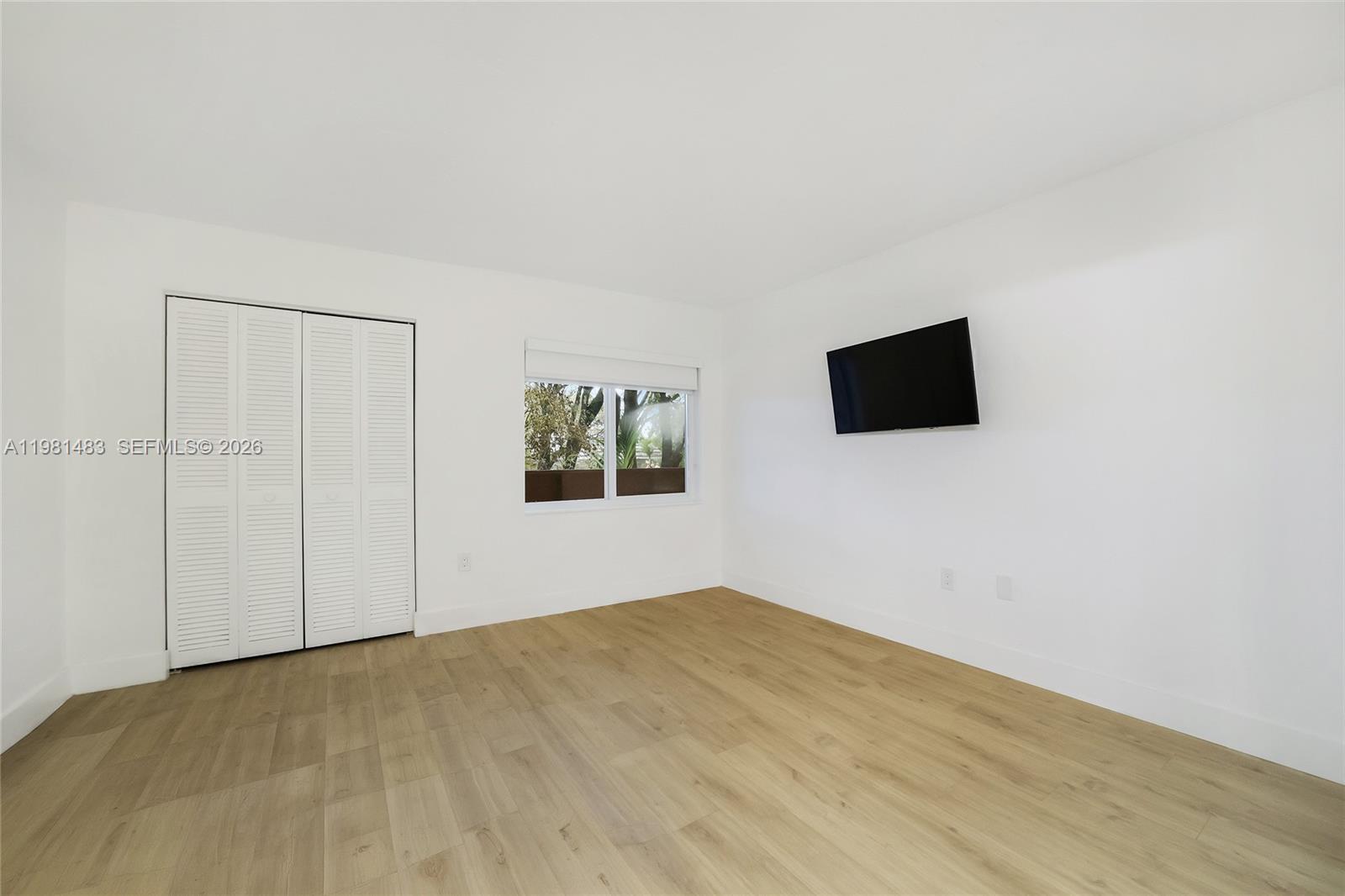 VILLA CAPRI CONDO - Residential