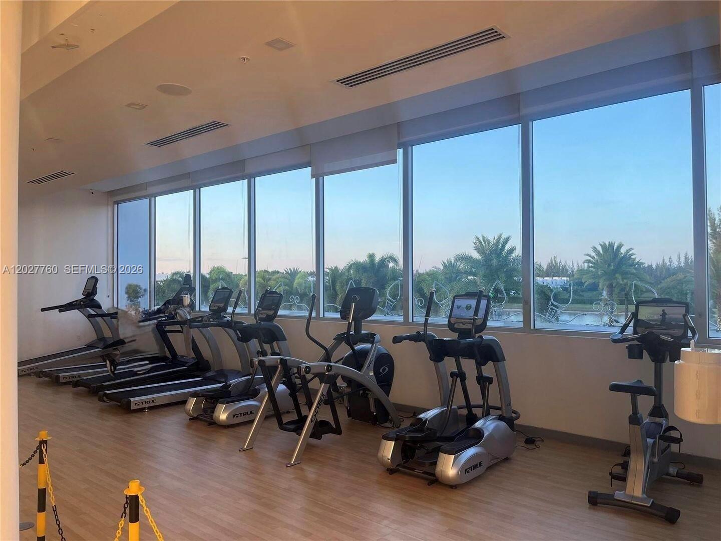LANDMARK AT DORAL - Residential