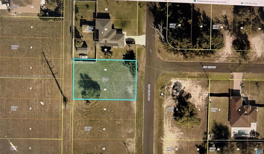 Amazing opportunity to own a spacious 10,000 sq. ft lot in the area of Cape Coral! Perfect Location to build your dream home or investment property.  Surrounded by beautiful homes, paved streets, and easy access to major roads, shopping Centers, schools, and dining. No Hoa, and Not in a Flood Zone.  Don't miss this great piece of paradise!