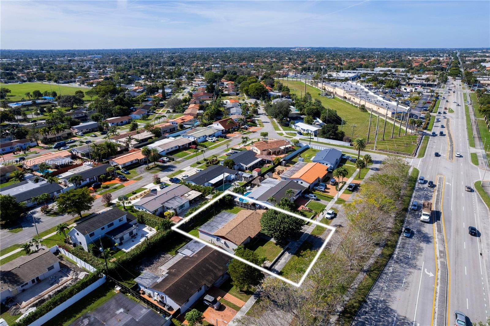 CORAL GARDENS - Residential