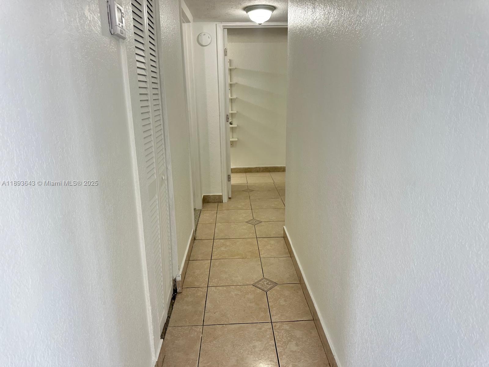 THE GREENS CONDO - Residential Lease