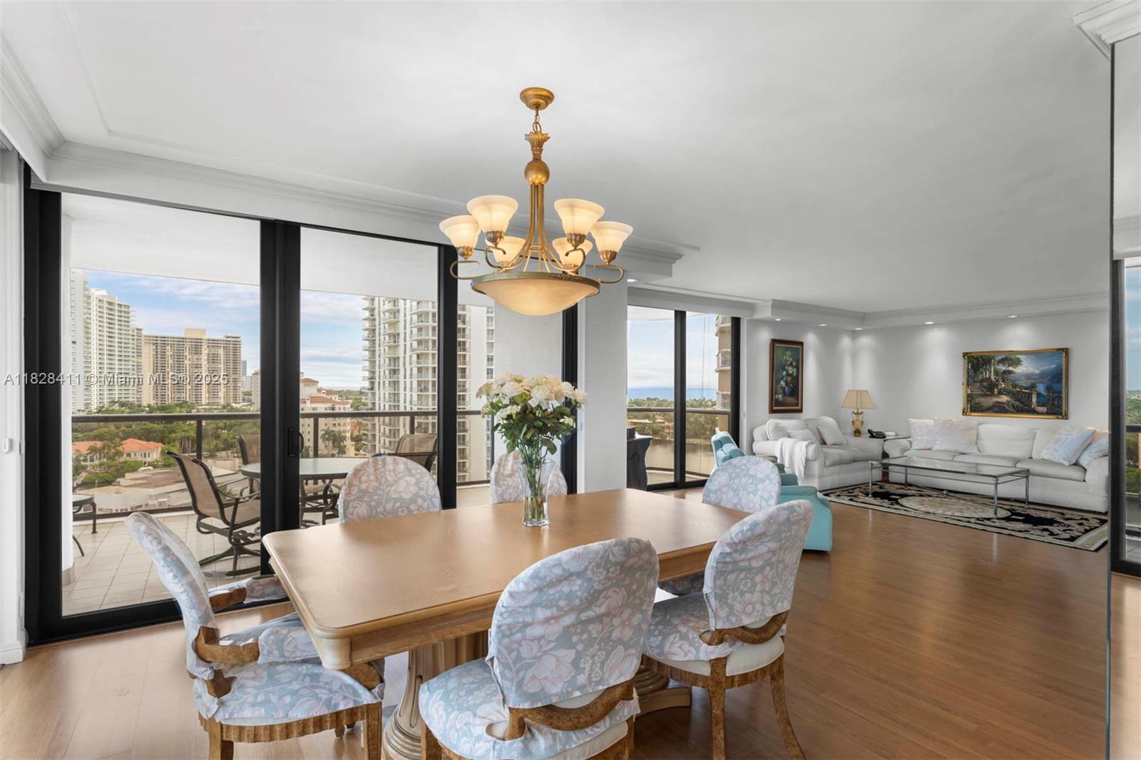 TURNBERRY ISLE SOUTH COND - Residential