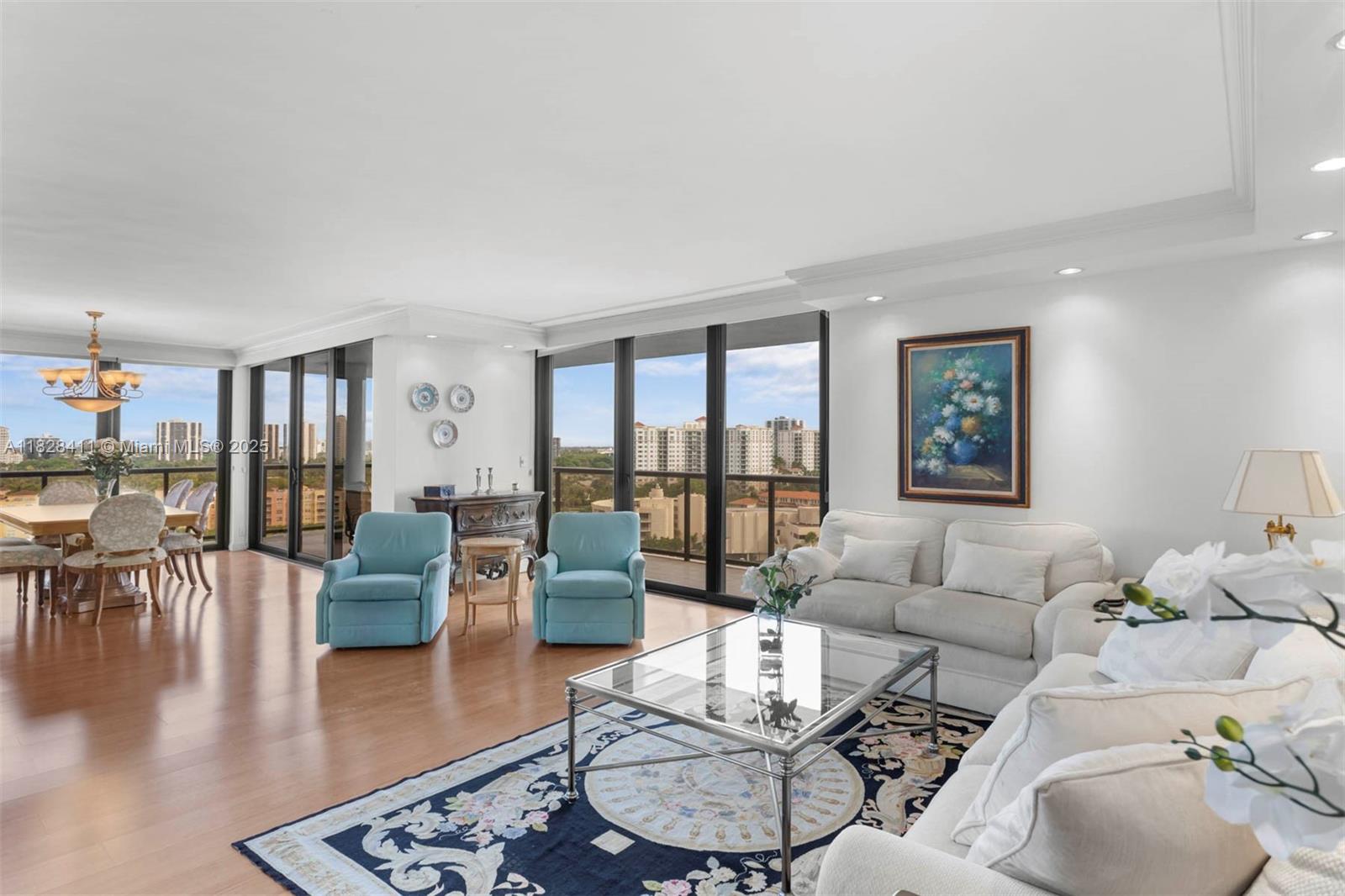 TURNBERRY ISLE SOUTH COND - Residential