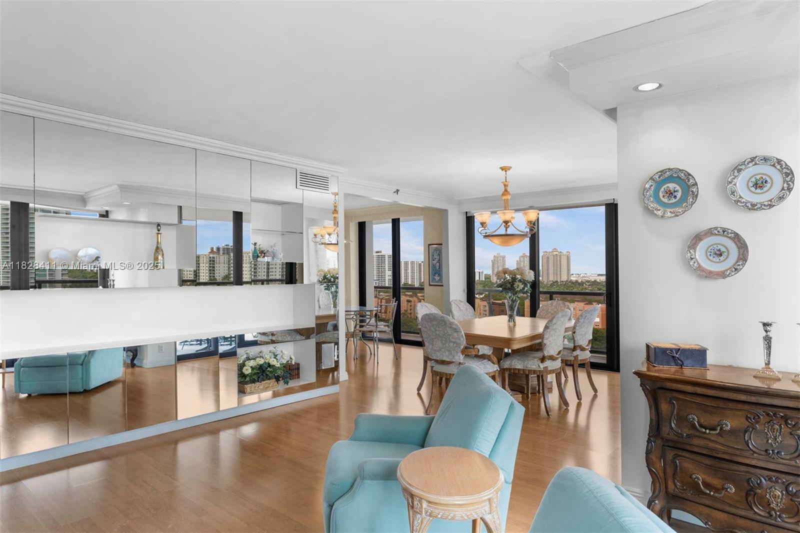 TURNBERRY ISLE SOUTH COND - Residential