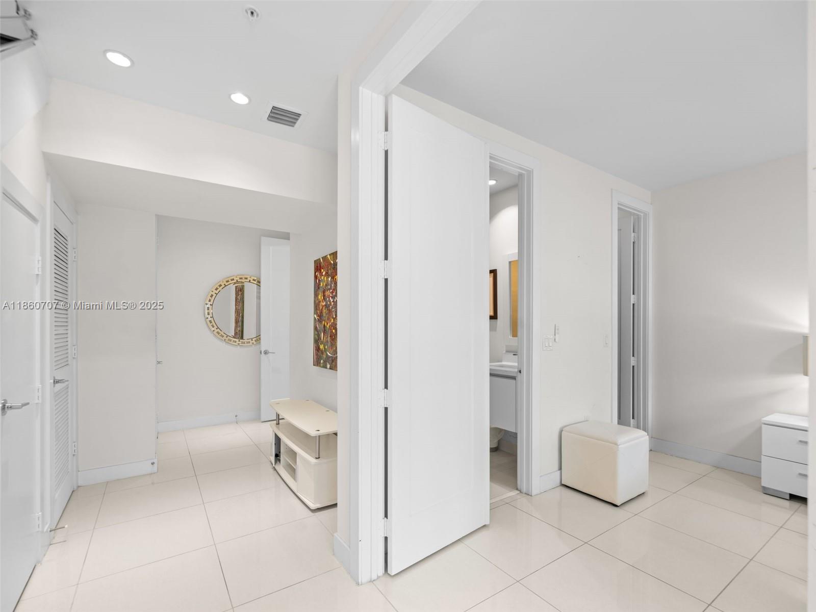 LANDMARK AT DORAL - Residential