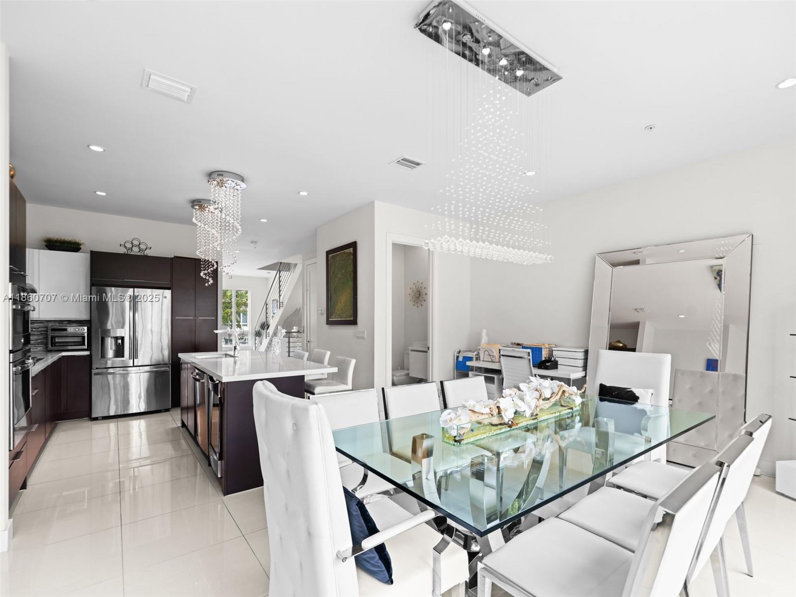 LANDMARK AT DORAL - Residential