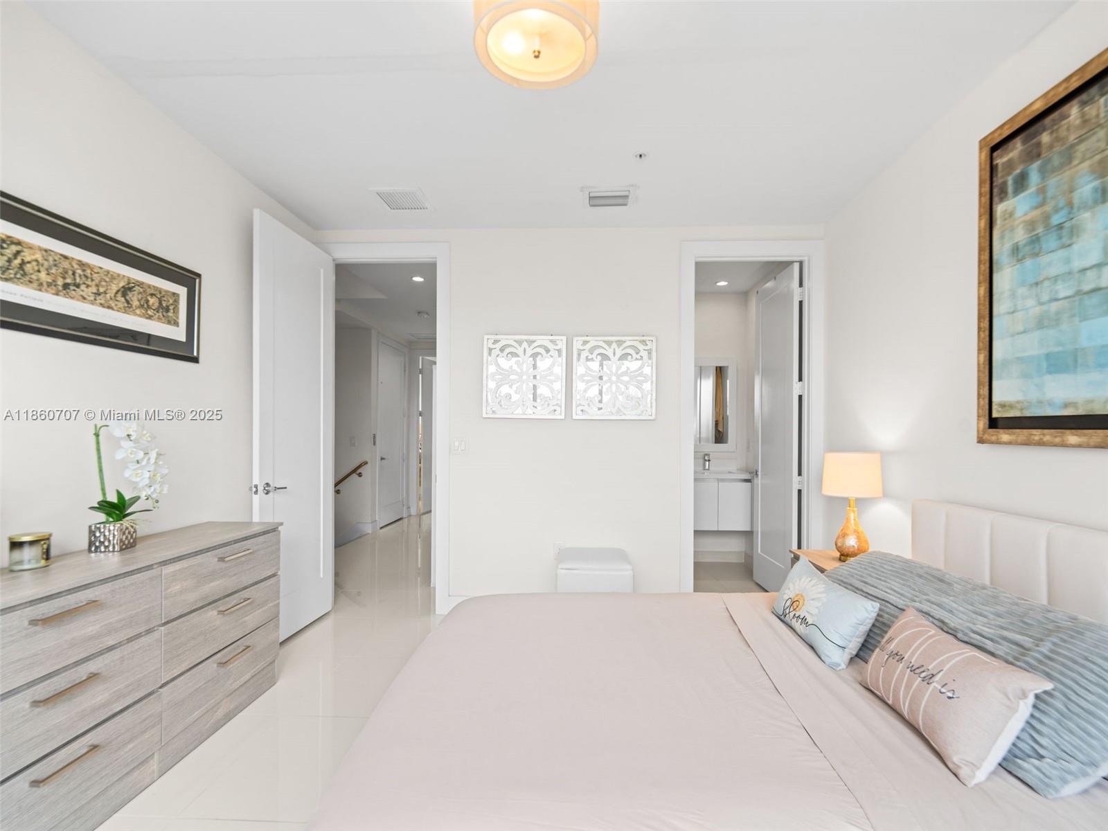 LANDMARK AT DORAL - Residential