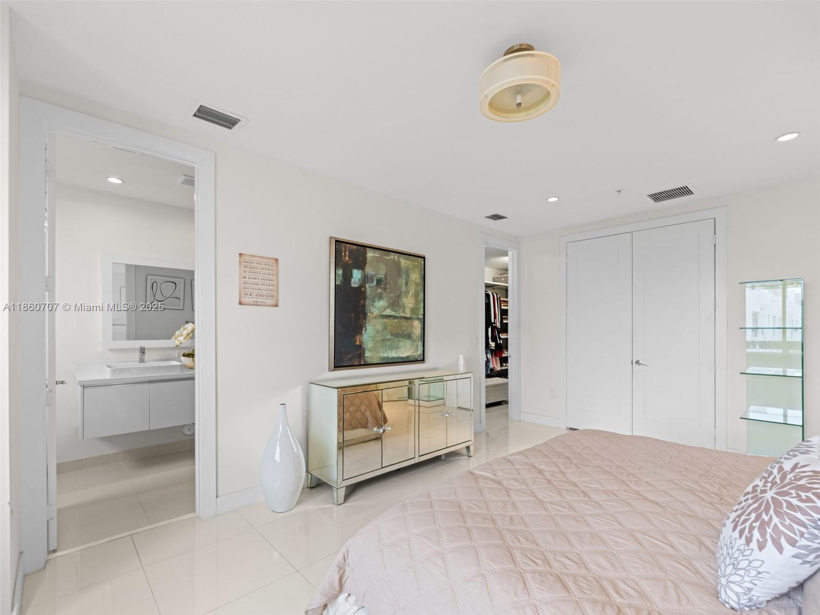 LANDMARK AT DORAL - Residential