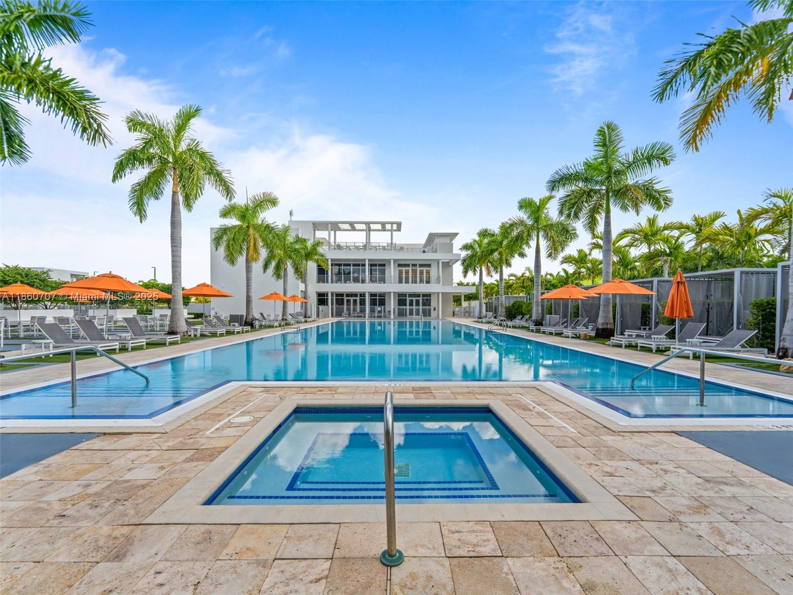 LANDMARK AT DORAL - Residential