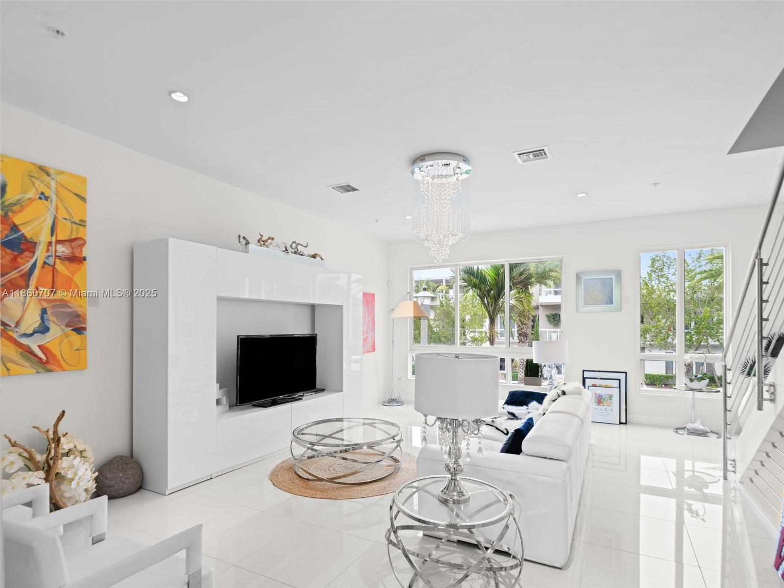 LANDMARK AT DORAL - Residential