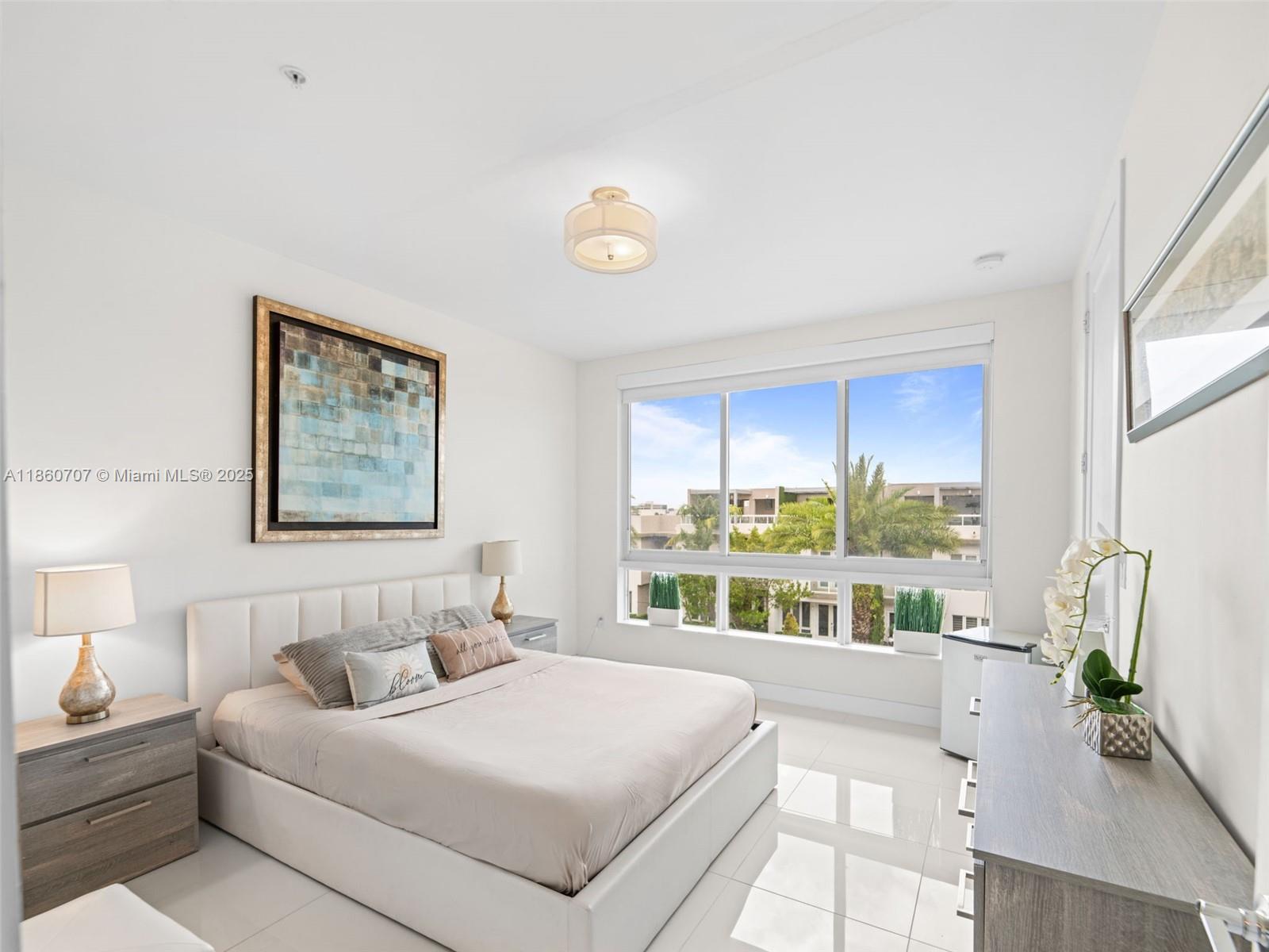 LANDMARK AT DORAL - Residential