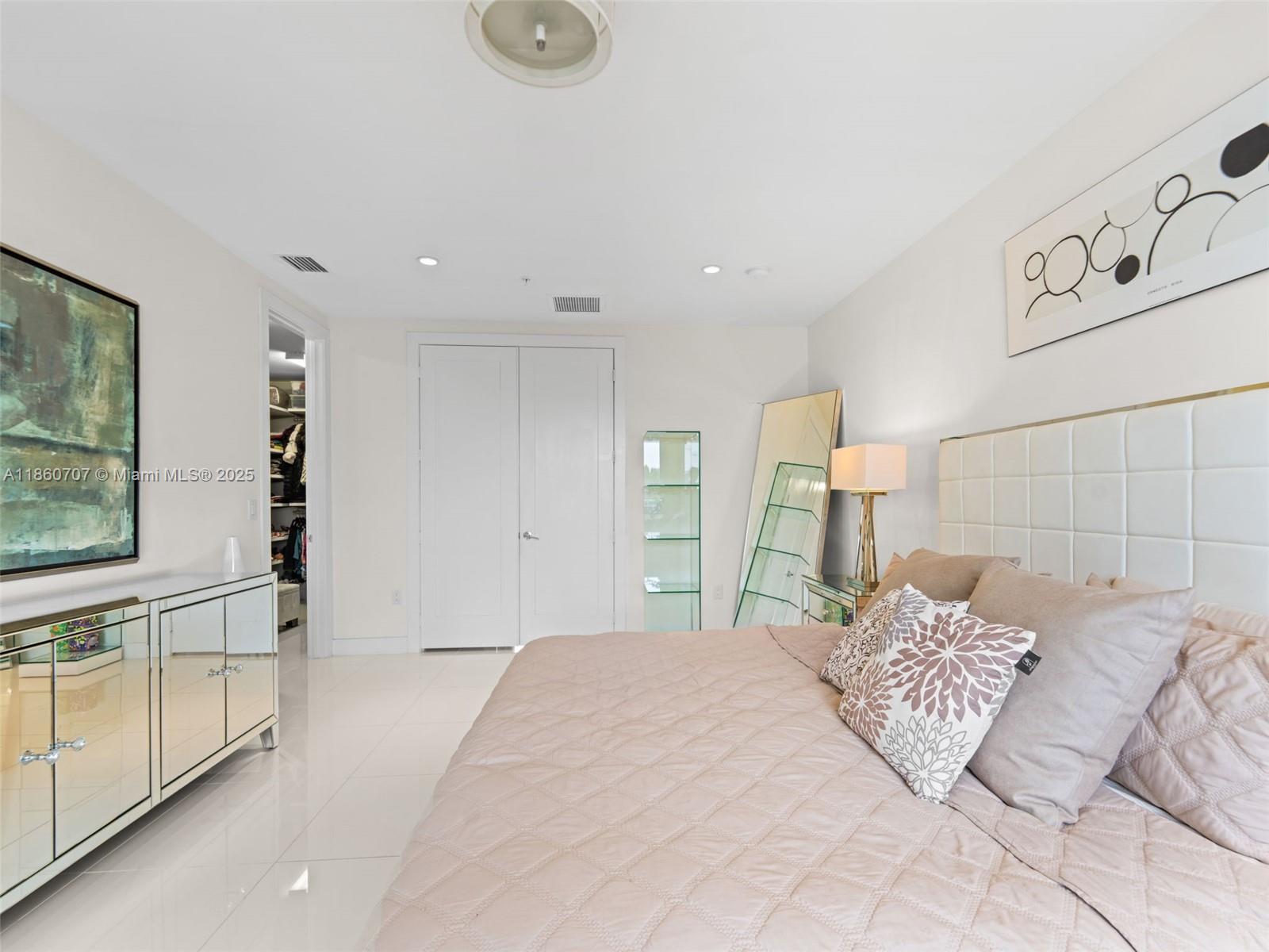 LANDMARK AT DORAL - Residential