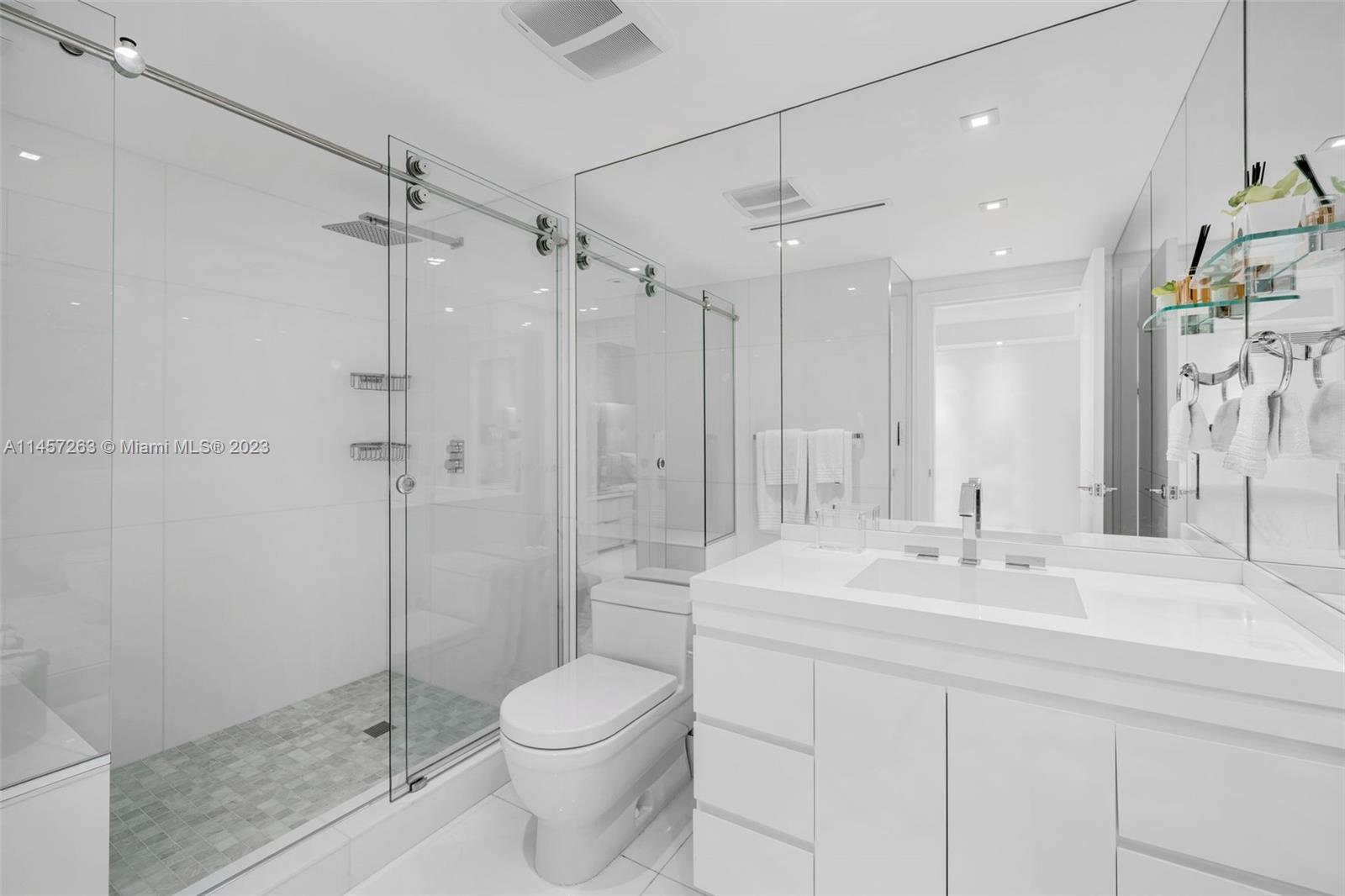 Bal Harbour 101 - Residential