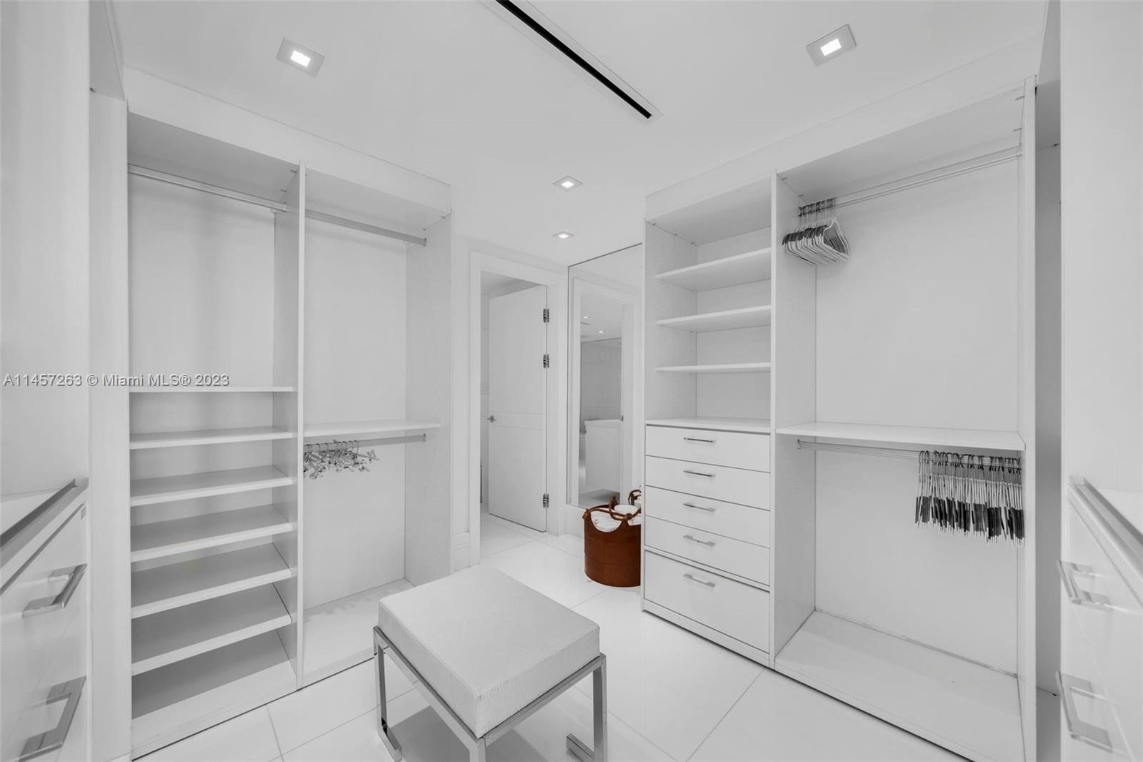 Bal Harbour 101 - Residential