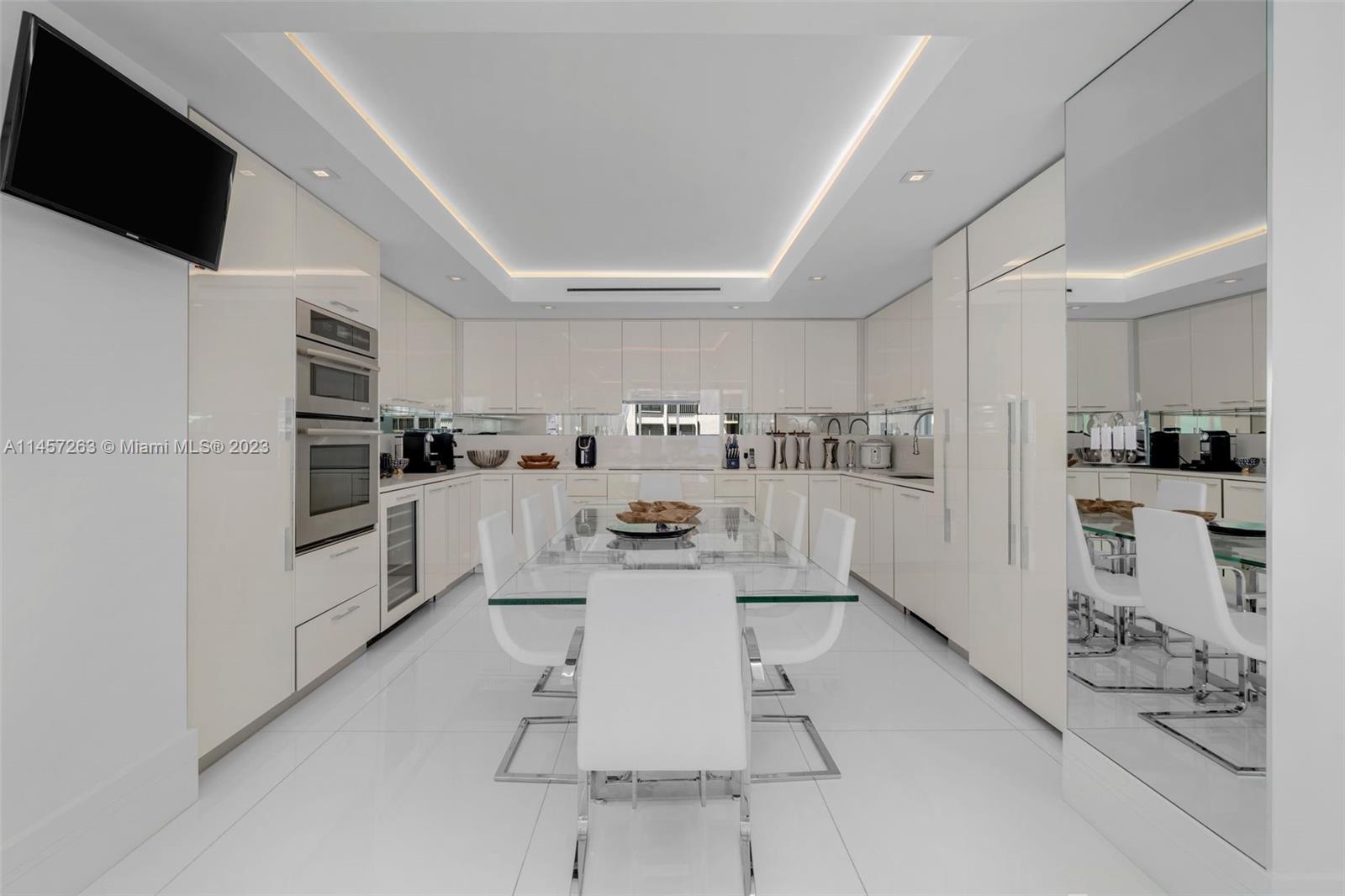 Bal Harbour 101 - Residential