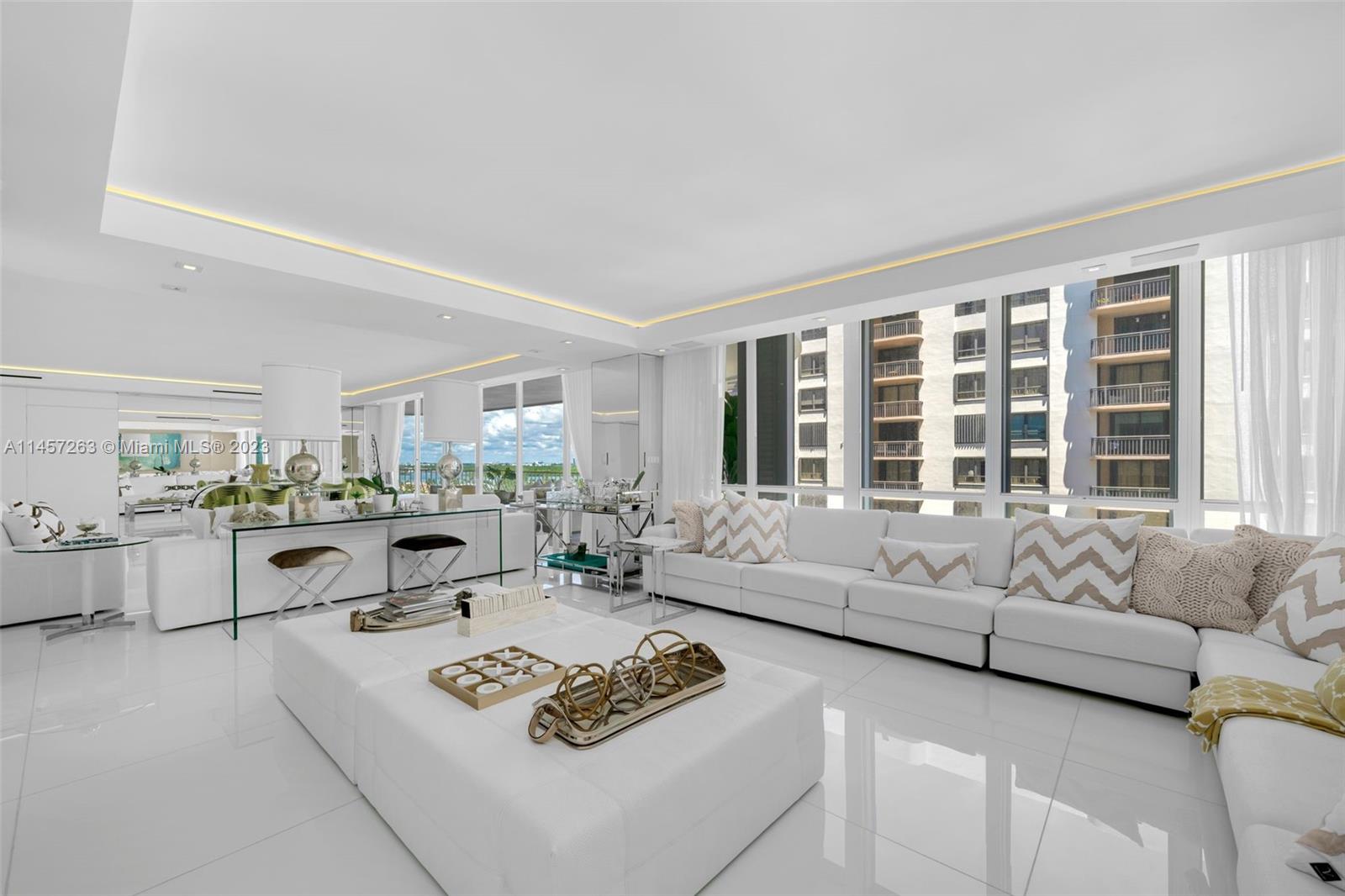 Bal Harbour 101 - Residential