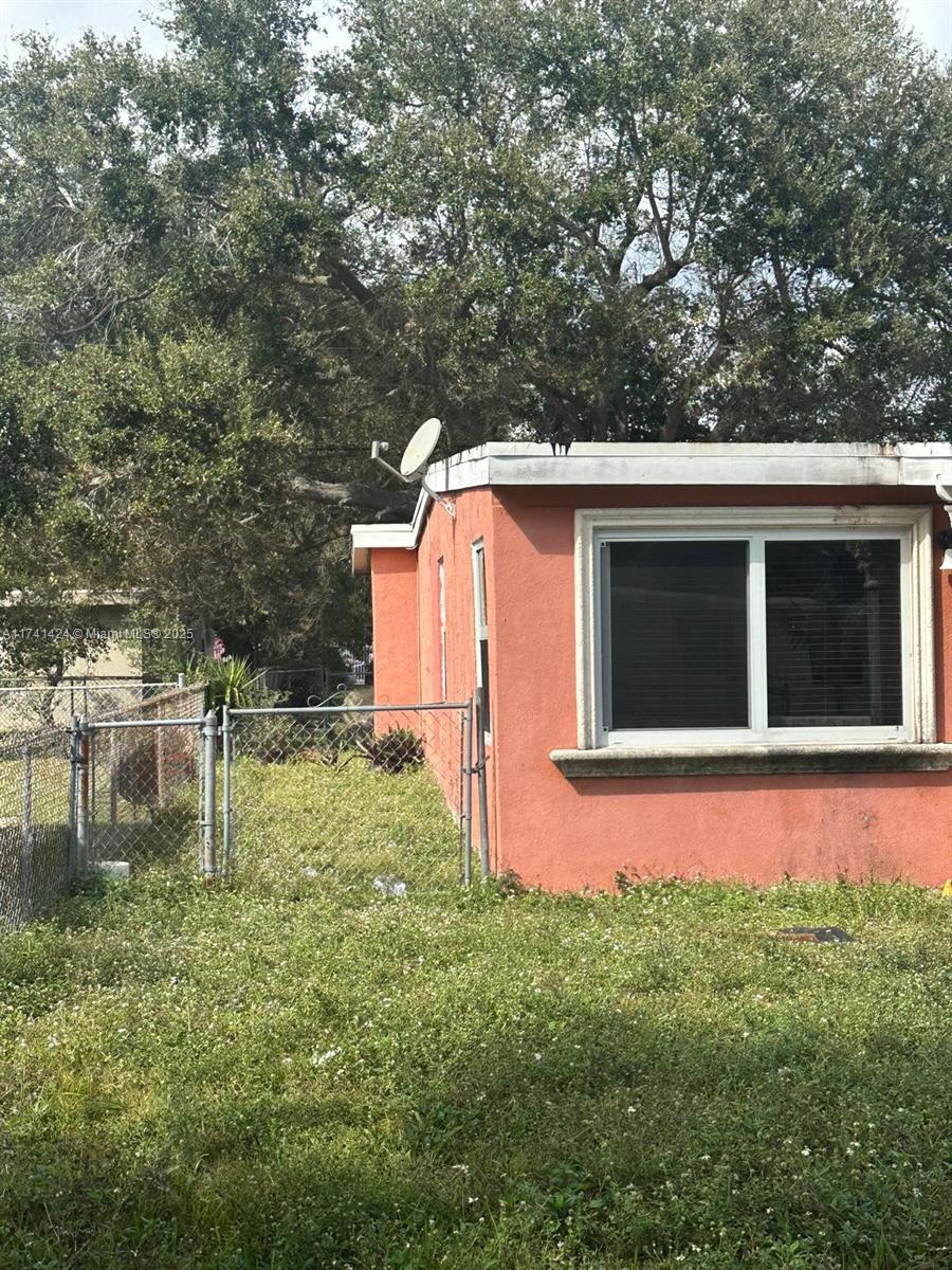 Property for Sale at 2021 Wilmington St, Opa-Locka, Miami-Dade County, Florida - Bedrooms: 3 
Bathrooms: 2  - $460,500