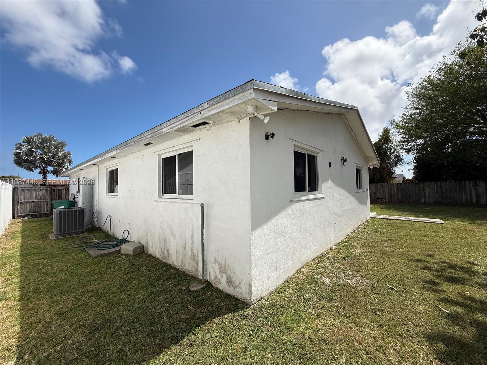 SOUTHLAND PINES - Residential