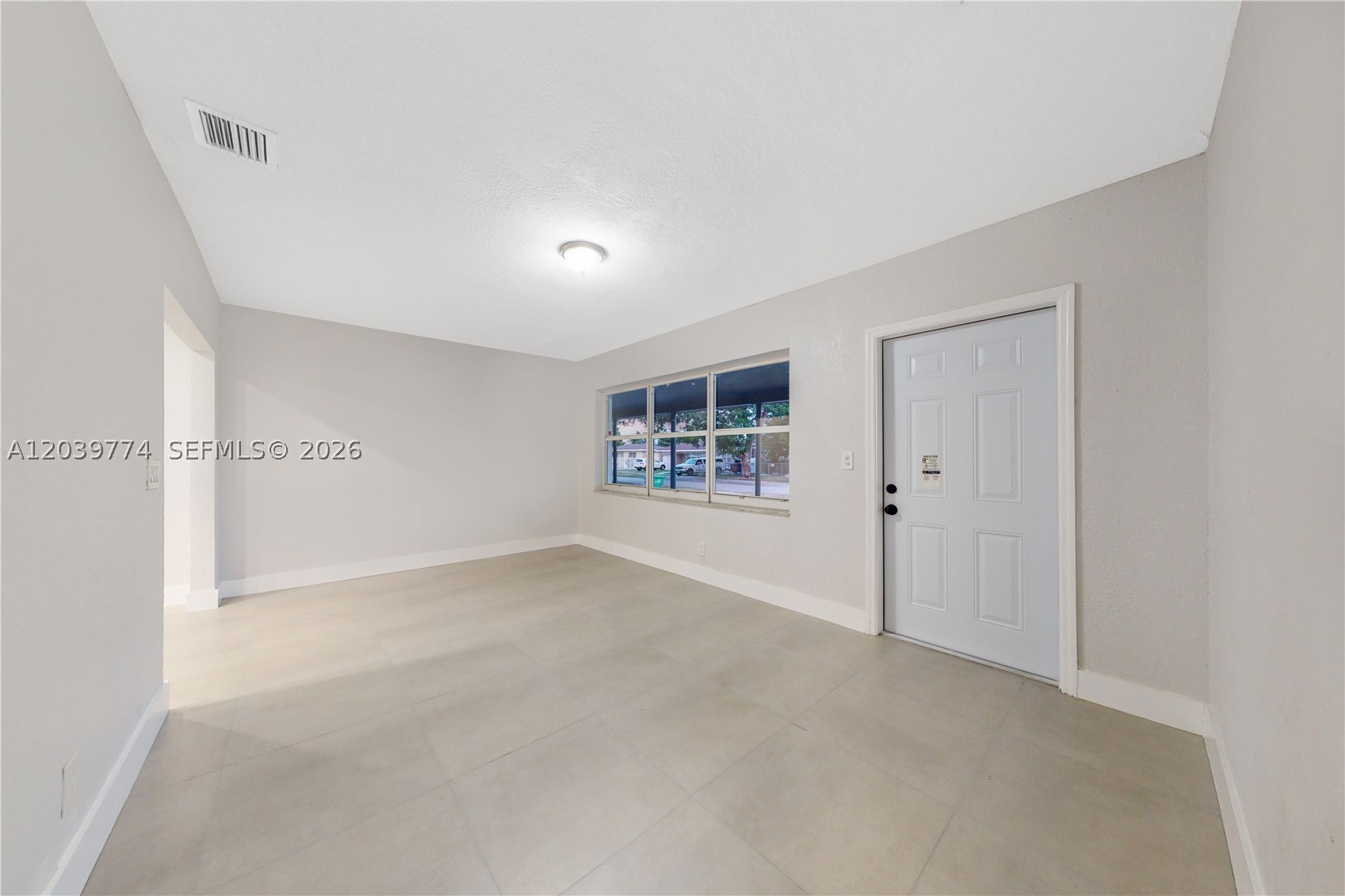 11702 NW 1st Ave 11702