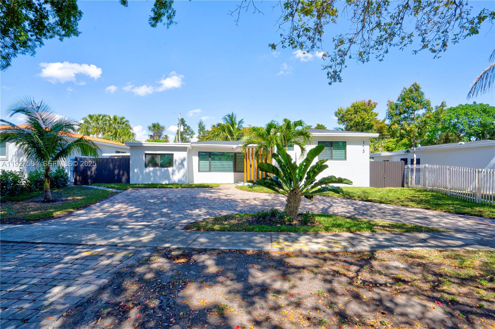 BREEZESWEPT ESTATES - Residential Lease