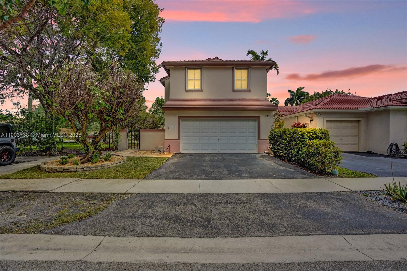 LAKES OF NEWPORT II - Residential