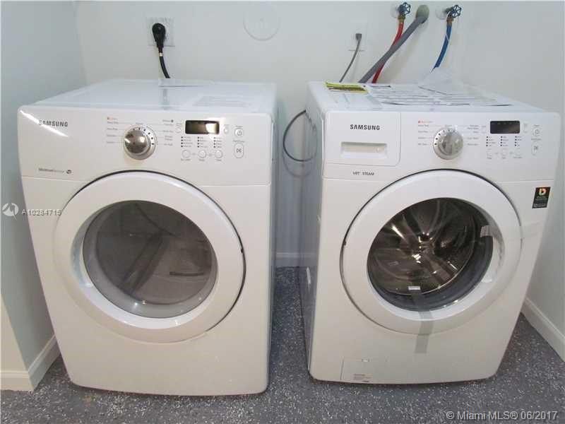 BANYAN OAKRIDGE PLAT - Residential Lease