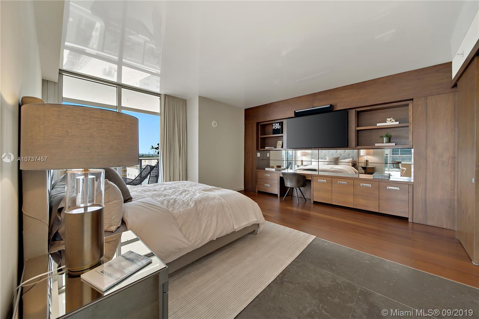 THE CARIBBEAN CONDO - Residential