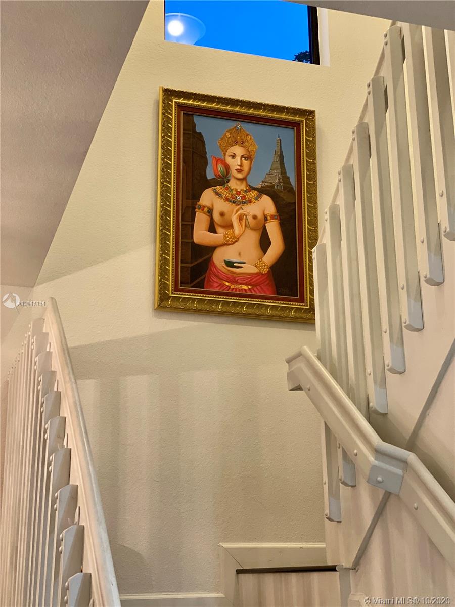 BELLAGIO - Residential Lease