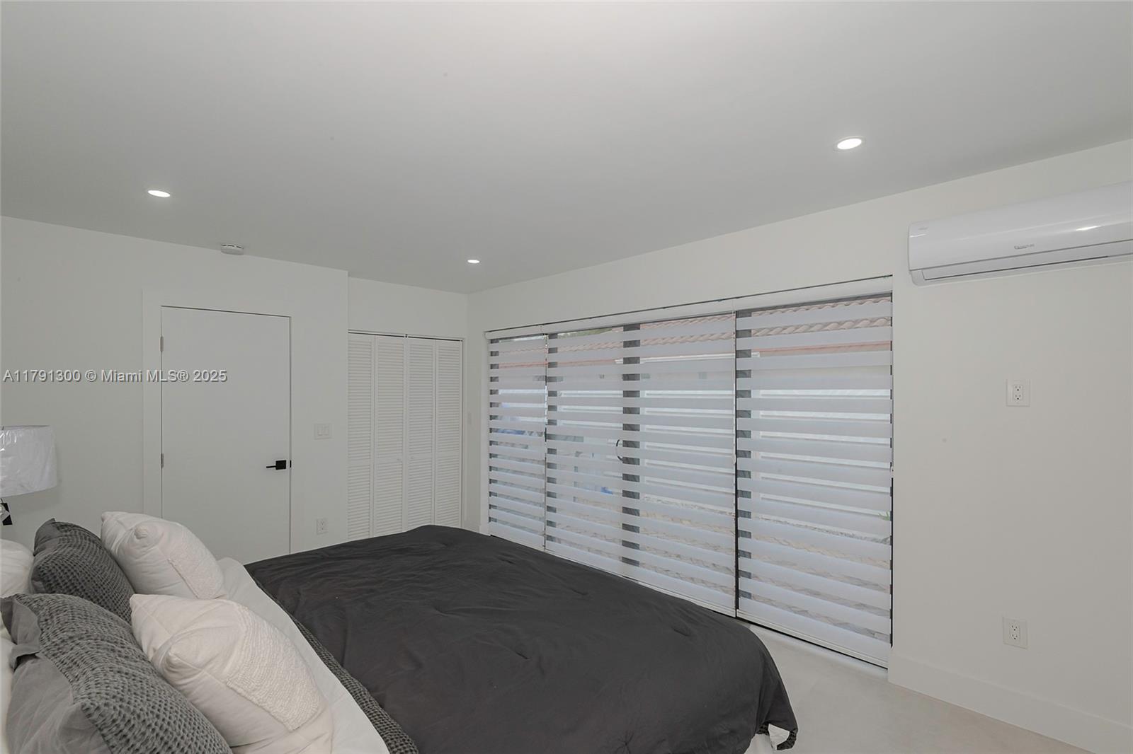 BREAKWATER - Residential