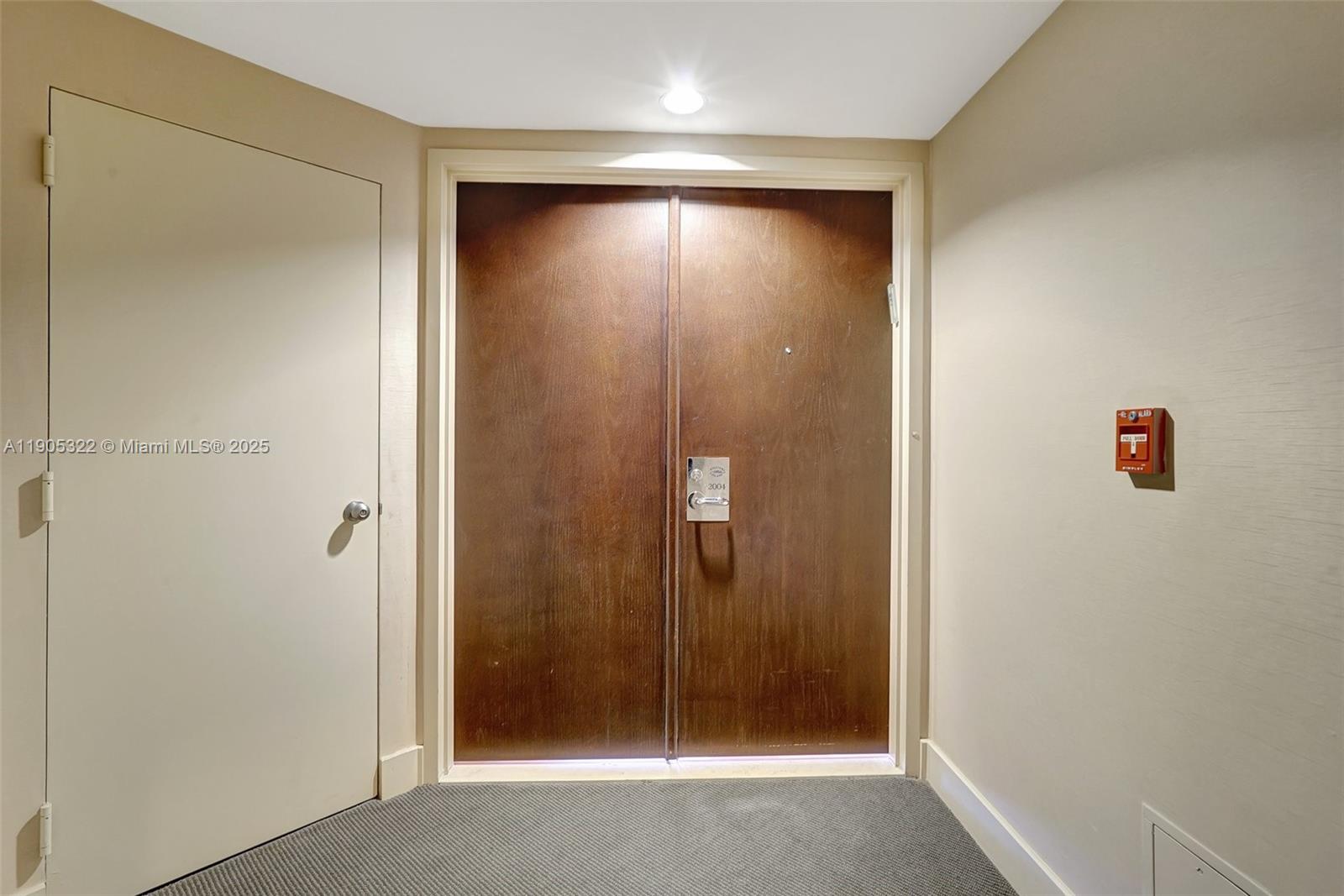 1000 ISL BLVD WILLIAMS IS - Residential