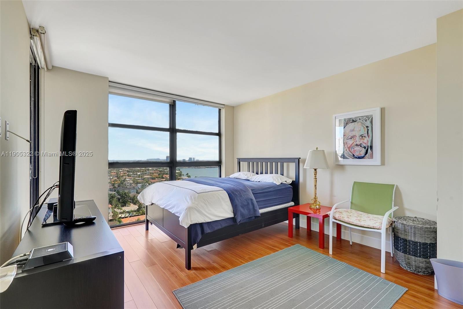 1000 ISL BLVD WILLIAMS IS - Residential