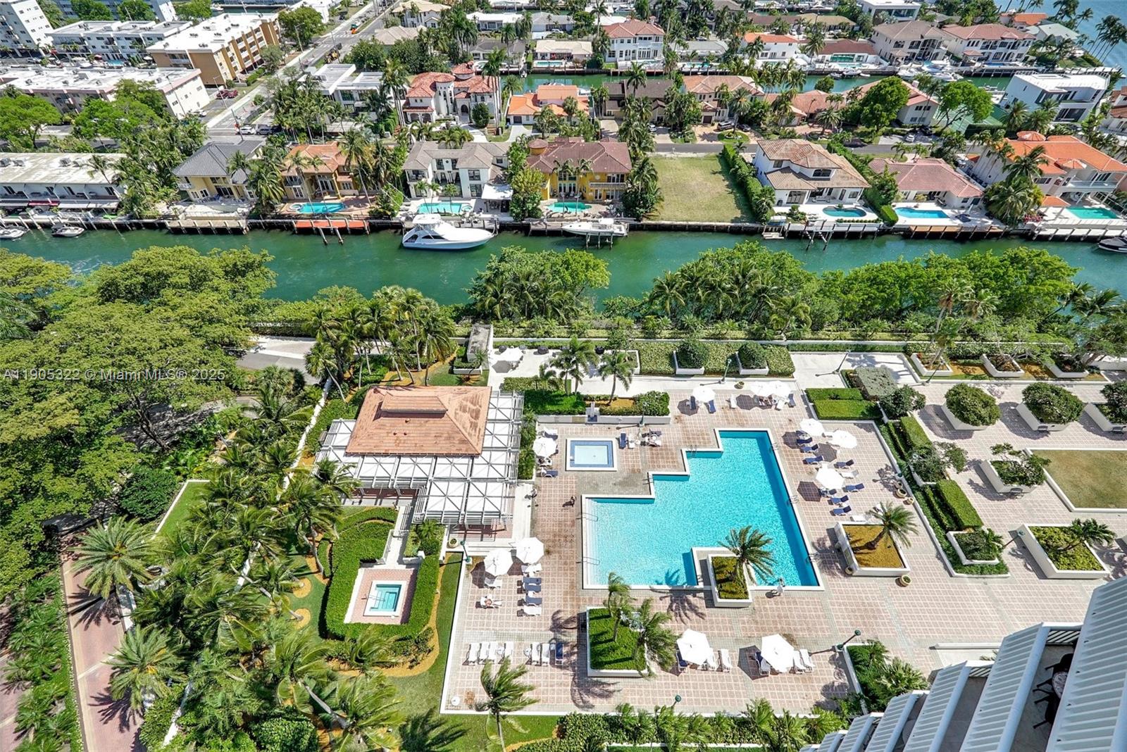 1000 ISL BLVD WILLIAMS IS - Residential