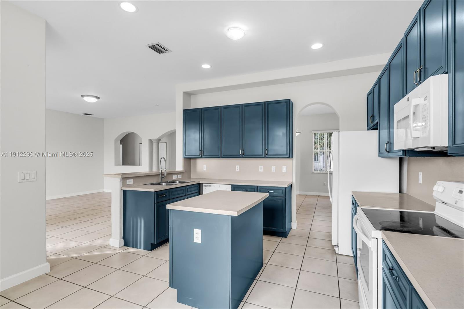 CENTURY GARDENS - Residential Lease