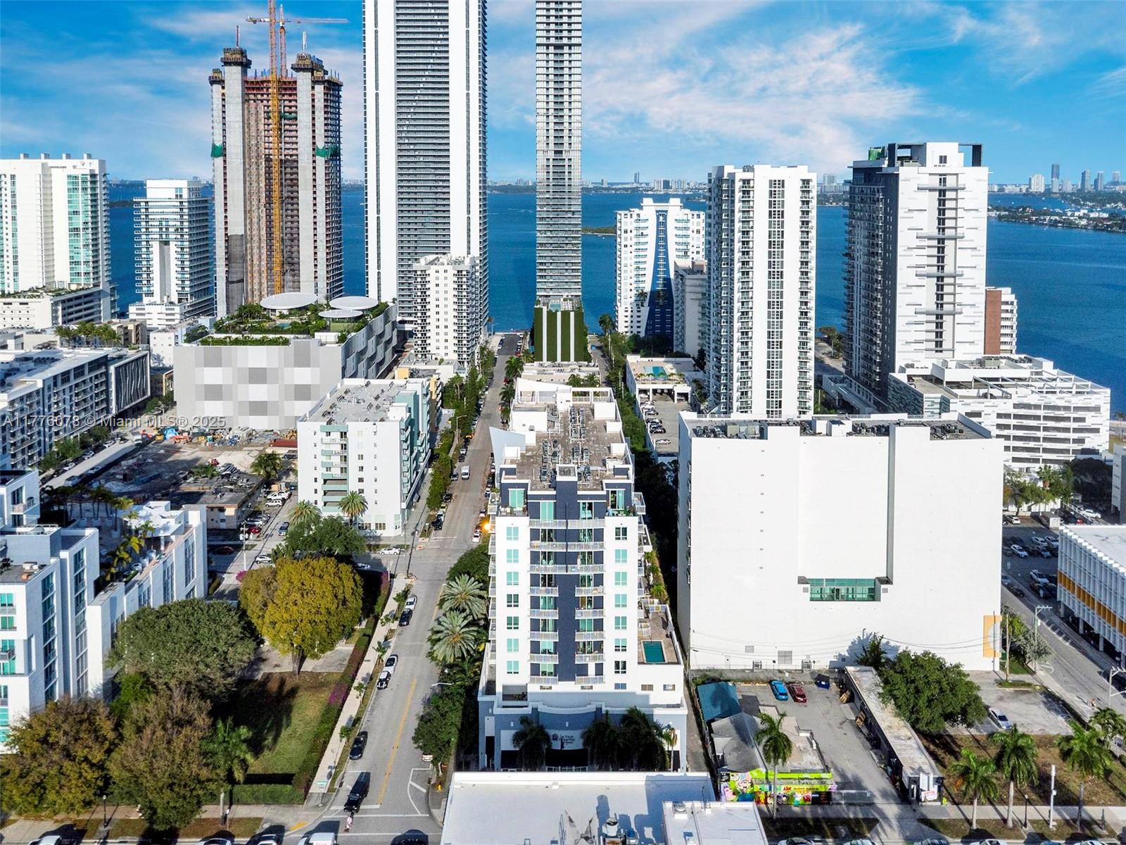 UPTOWN LOFTS CONDO - Residential