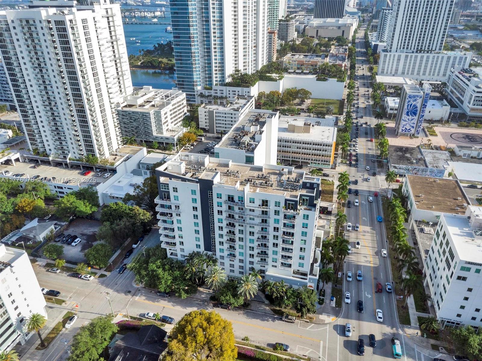 UPTOWN LOFTS CONDO - Residential