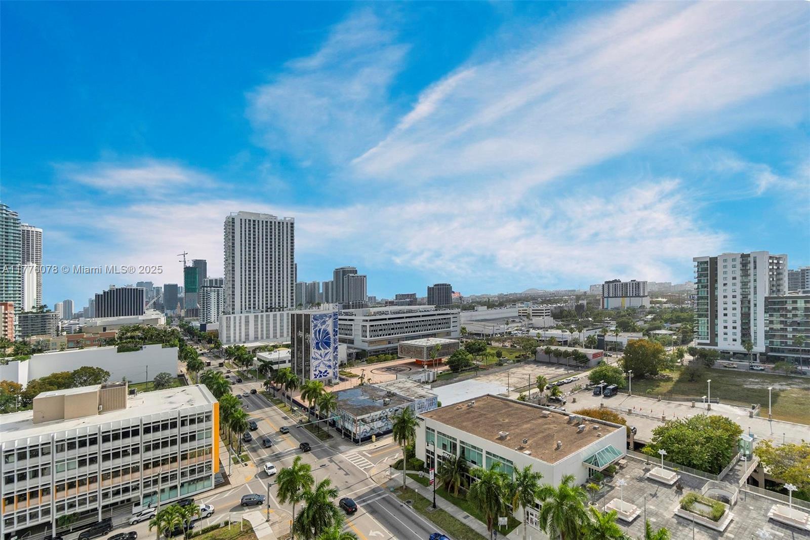 UPTOWN LOFTS CONDO - Residential