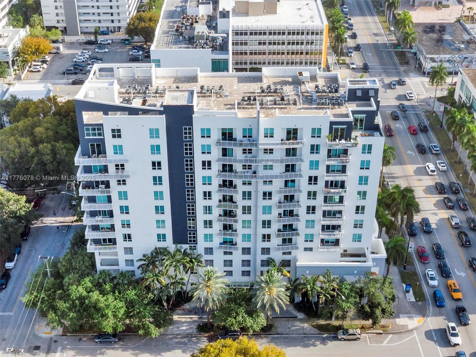 UPTOWN LOFTS CONDO - Residential