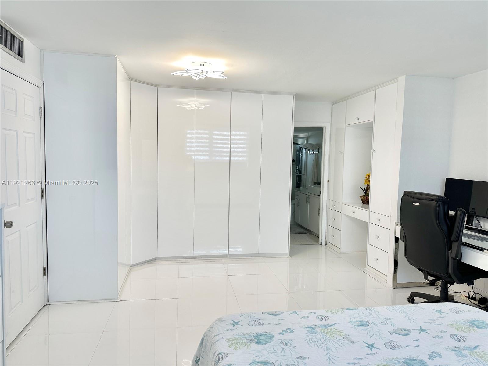 EDEN POINT NORTH CONDO - Residential Lease