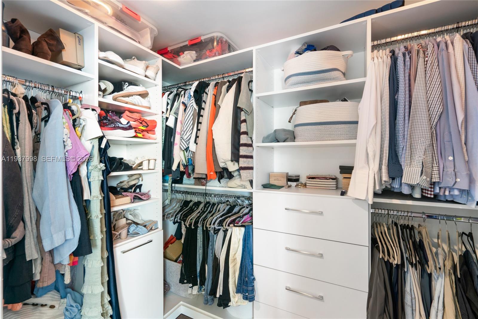 VIZCAYNE NORTH CONDO - Residential