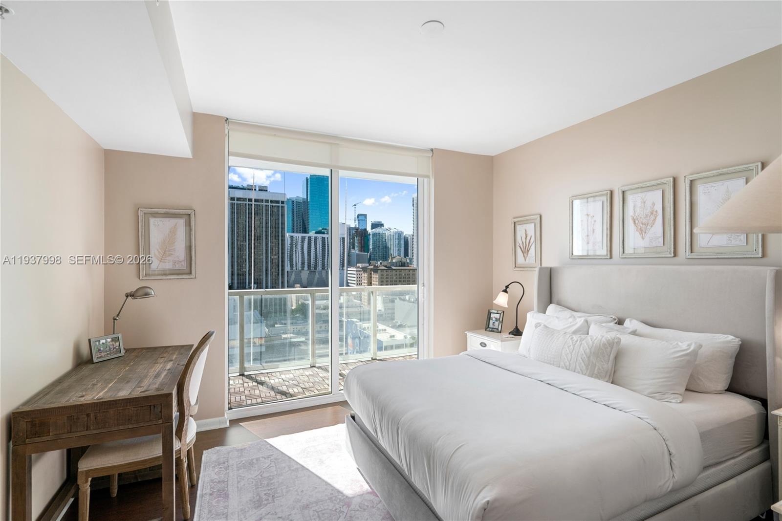 VIZCAYNE NORTH CONDO - Residential