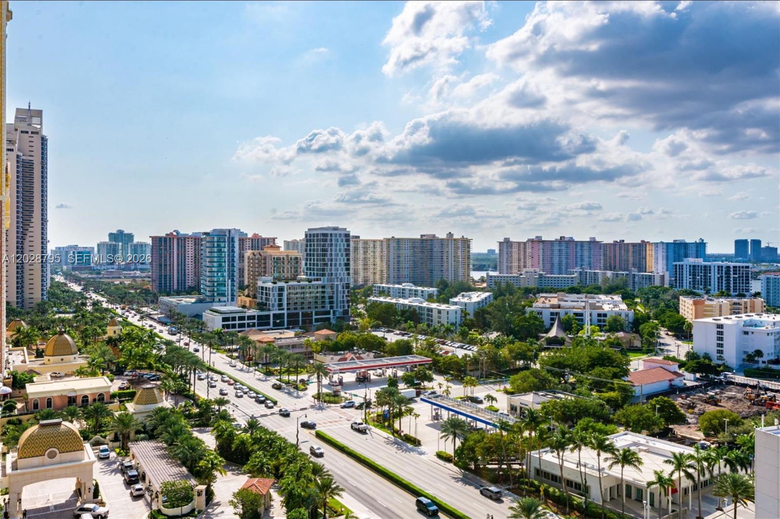TRUMP INTERNATIONAL SONES - Residential