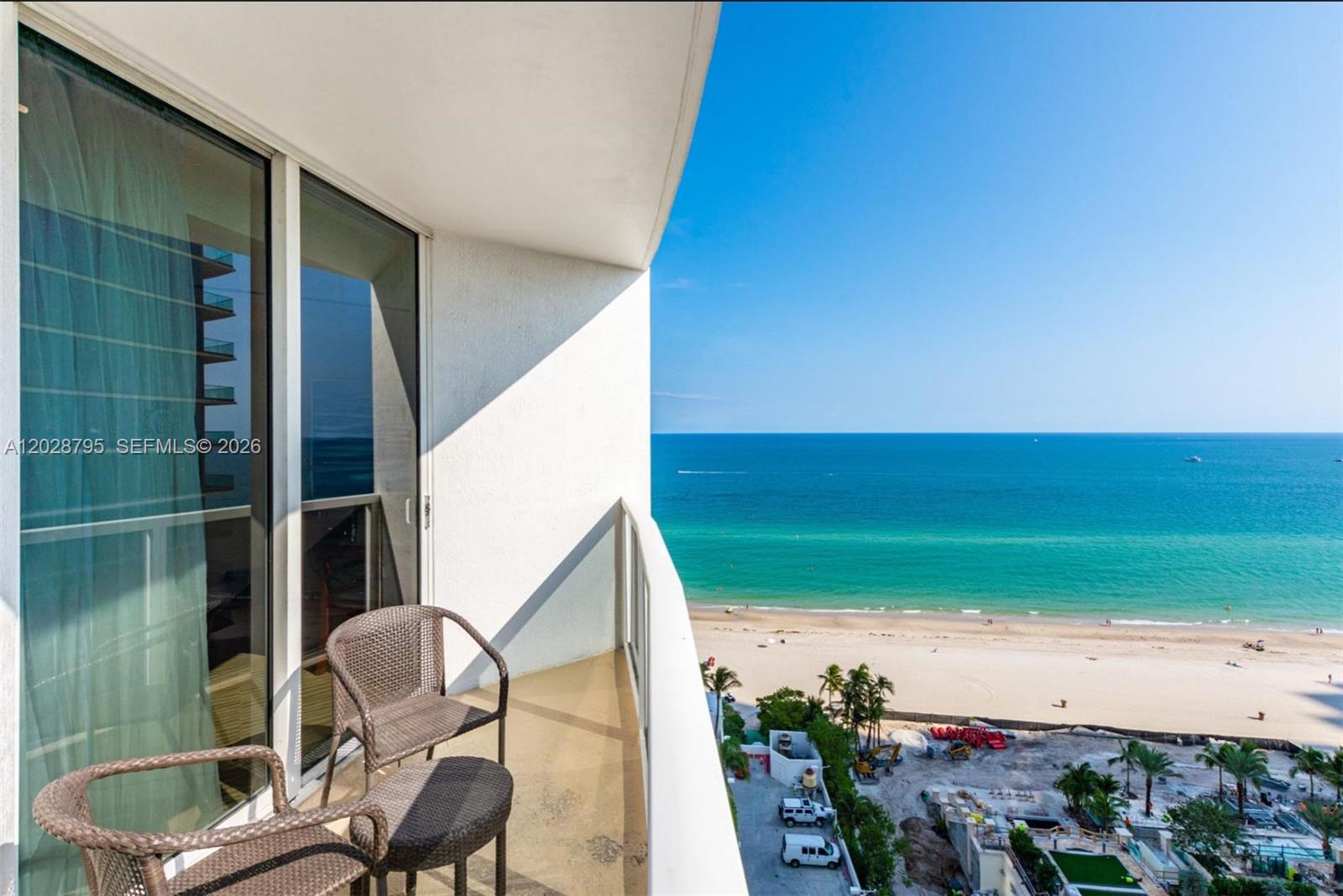 TRUMP INTERNATIONAL SONES - Residential