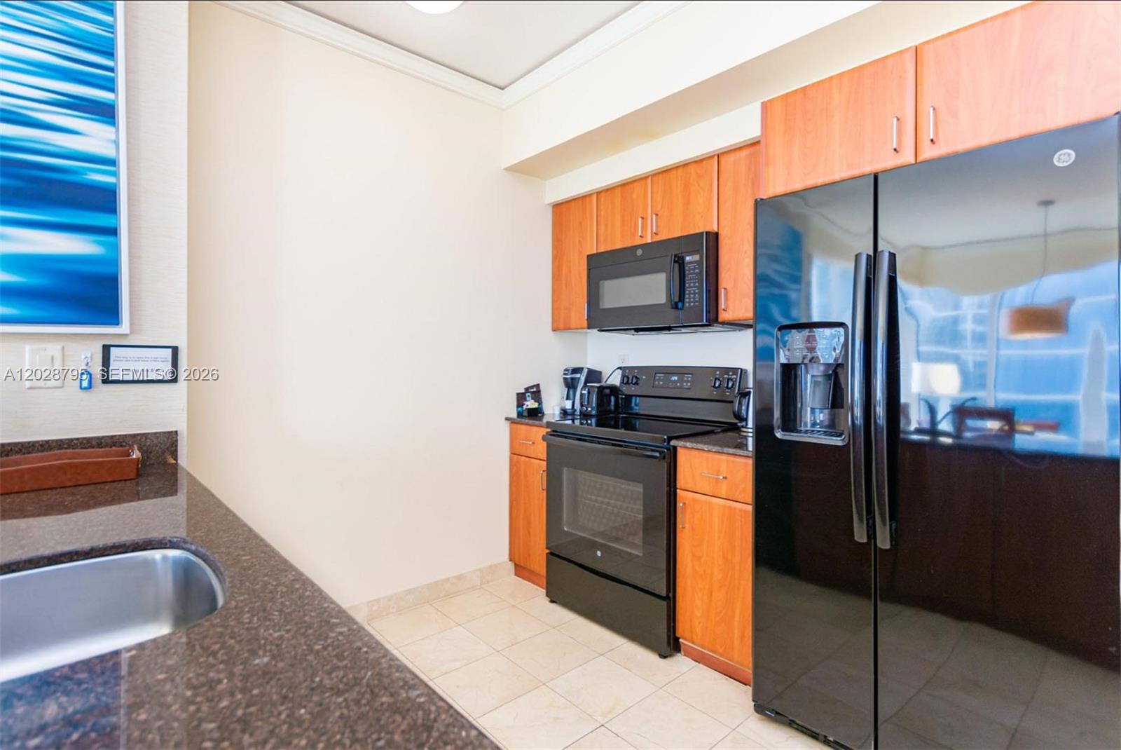 TRUMP INTERNATIONAL SONES - Residential