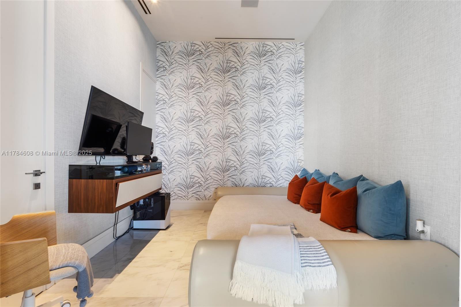 MUSE CONDO - Residential