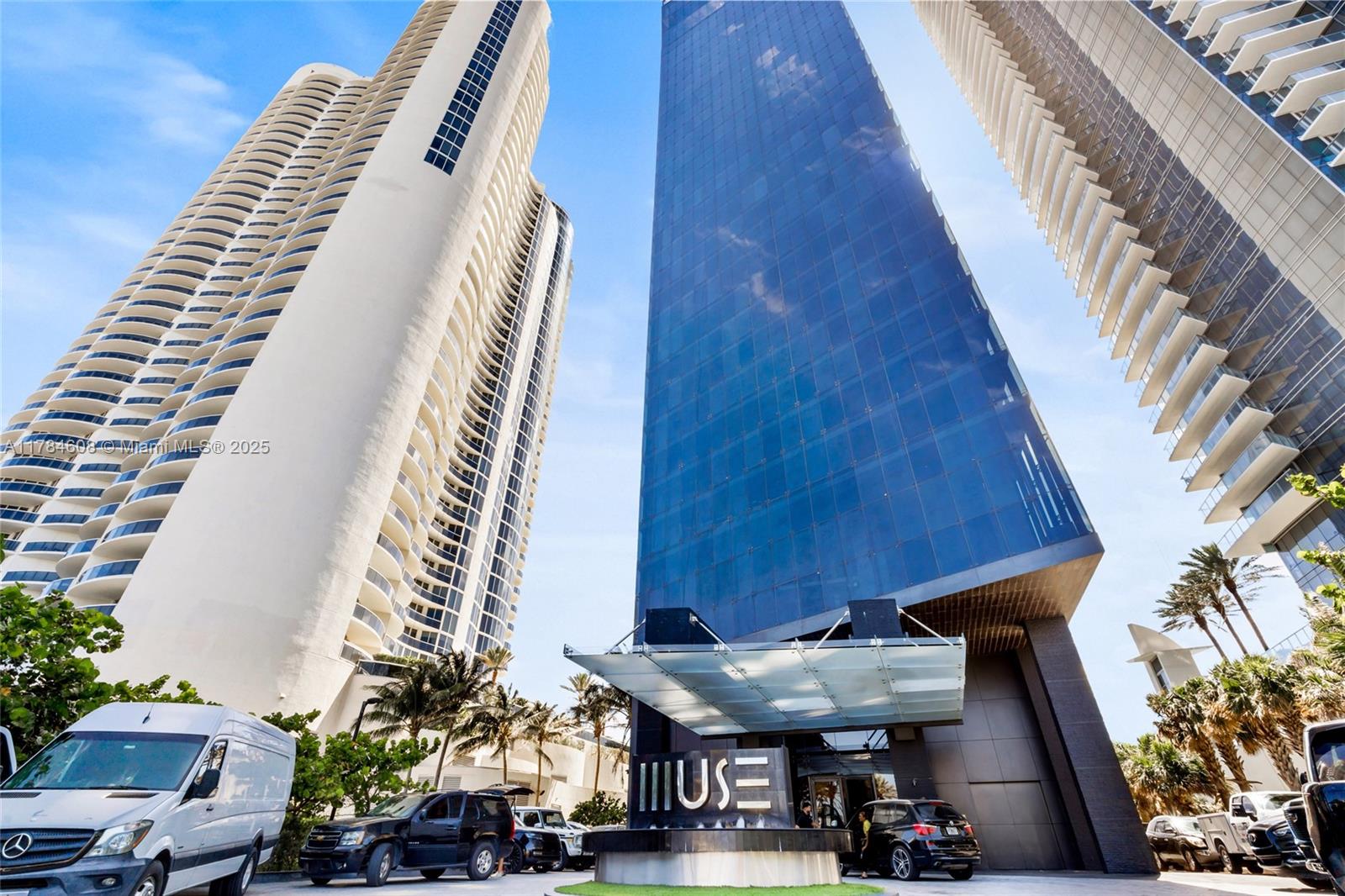 MUSE CONDO - Residential