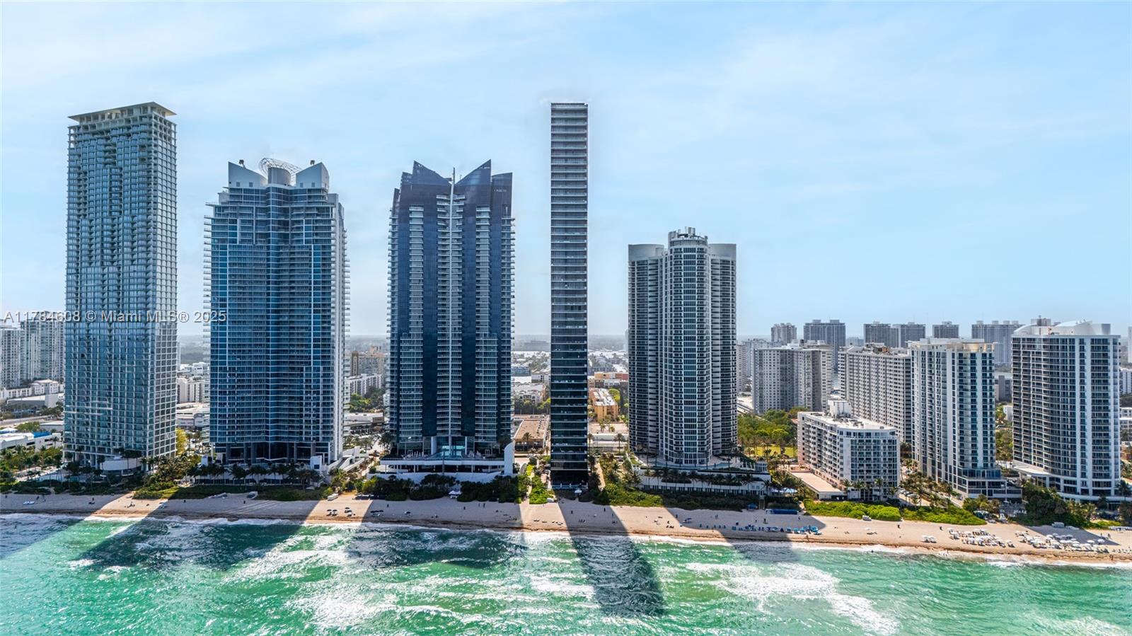 MUSE CONDO - Residential