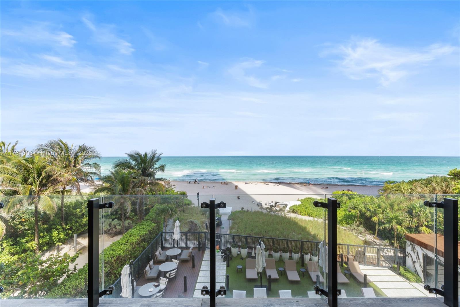 MUSE CONDO - Residential